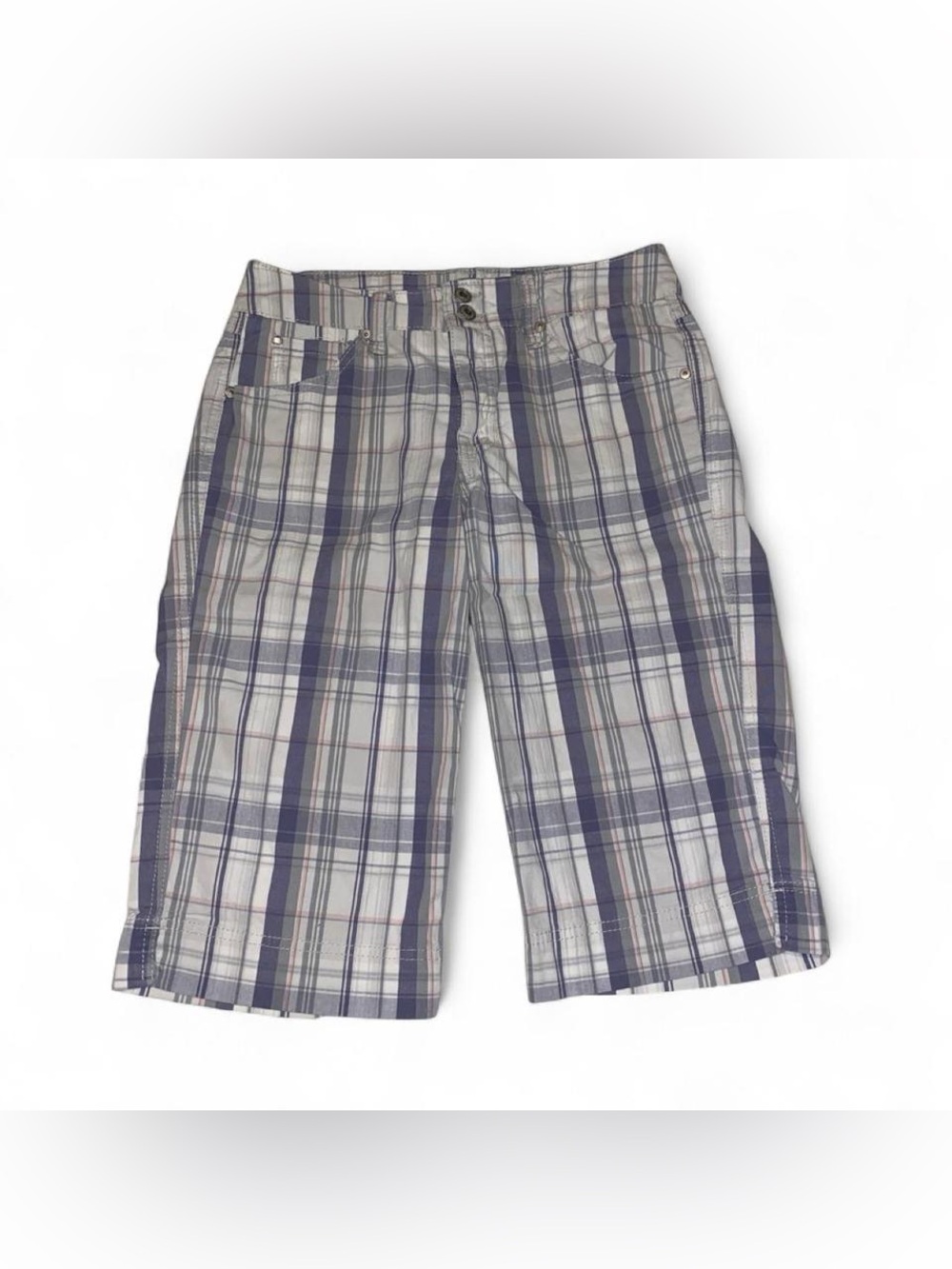 Bandolino Woman’s Plaid Y2k Capri Shorts